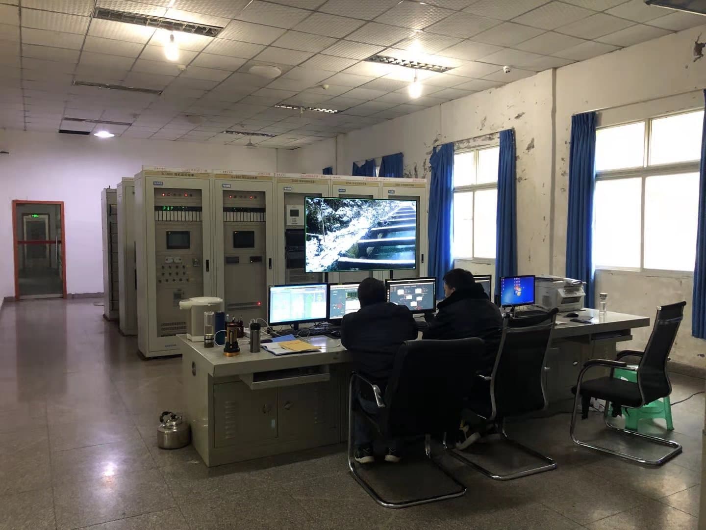 中控室 project thumb