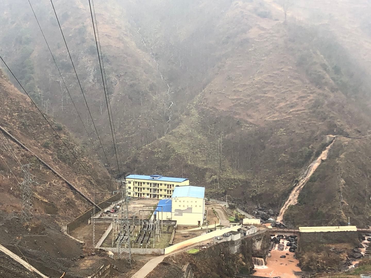 电站全貌及周边 project thumb